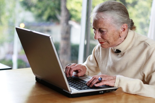 Senior woman using a computer